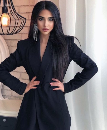 Илона Сайрадян