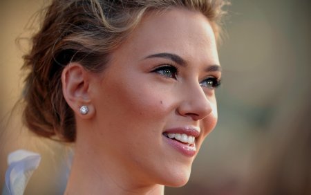 Скарлетт Йоханссон