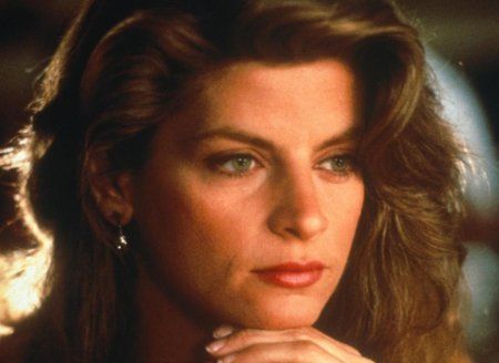 Кёрсти Элли 2022