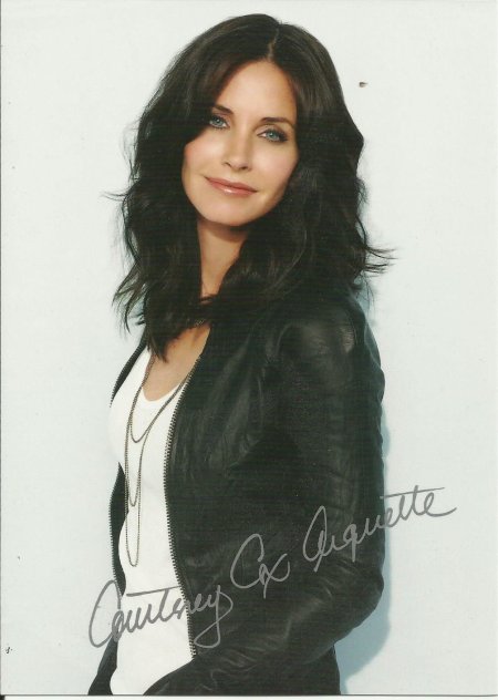 Serenity Cox актриса