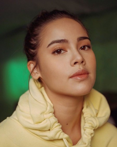 Яя урассая макияж