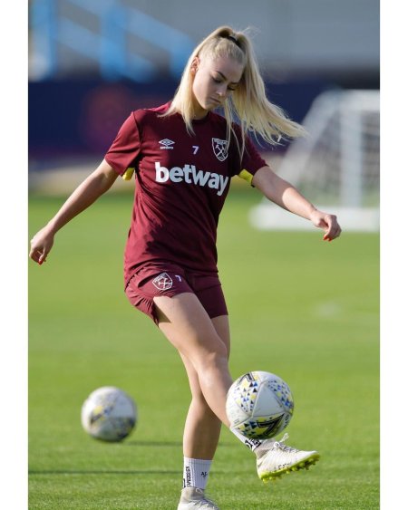 Алиша Леманн