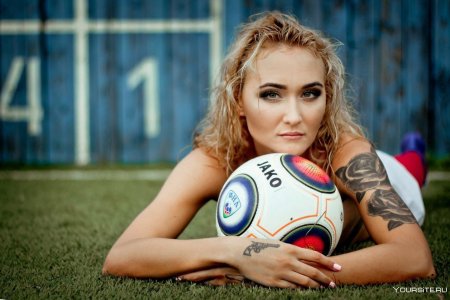 Наталья Морозова футболистка