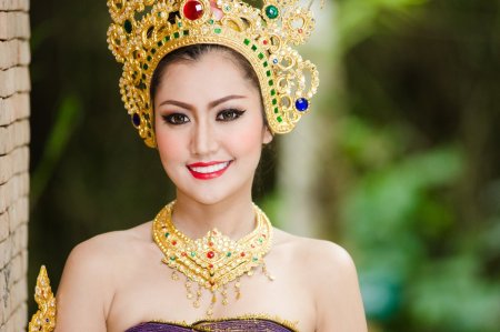 Филиппинские национальные костюмы для женщин