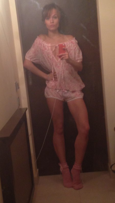 Домашнее в пеньюаре частное