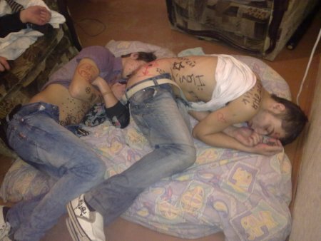 Пьяные девушки в соцсетях