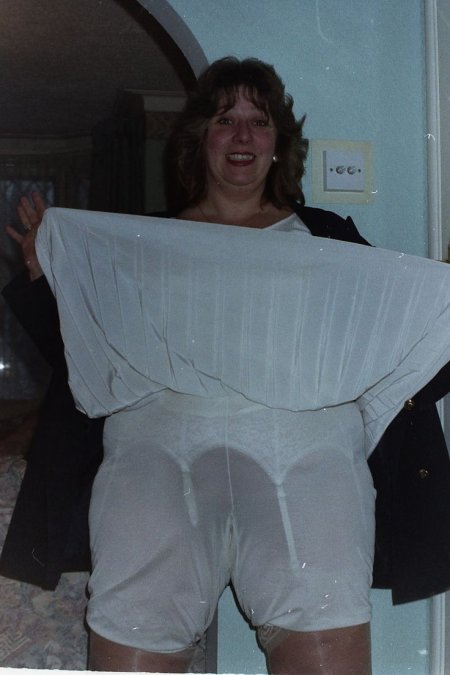 Женщины в рейтузах