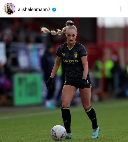 Джулия Гвин футболистка