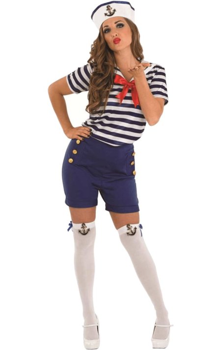 Красивые девушки в морской форме