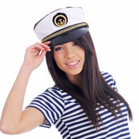 Моряк и девушка