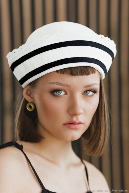 Шляпка в морском стиле