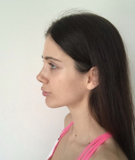 Курносый нос с горбинкой