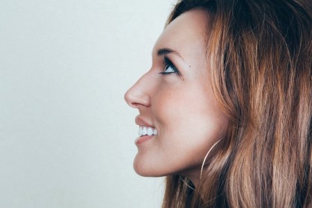 Курносый нос с горбинкой