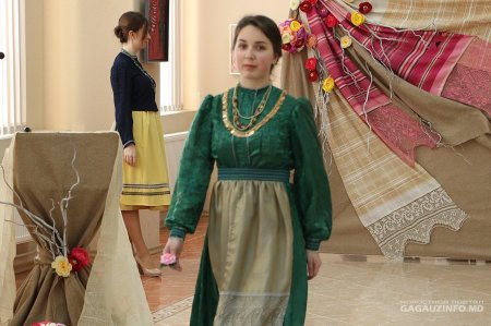 Гагауз национальные платья
