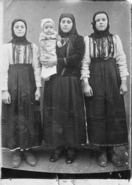 Национальная одежда гагаузов