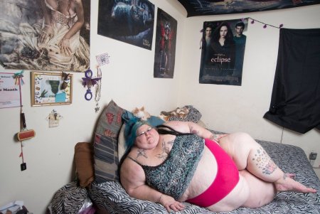 Некрасивые толстые тетки