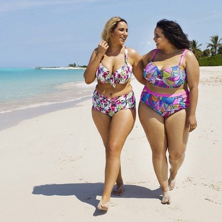 Купальник на толстых девушек