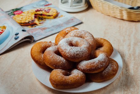 Испечь пышки картинка для детей