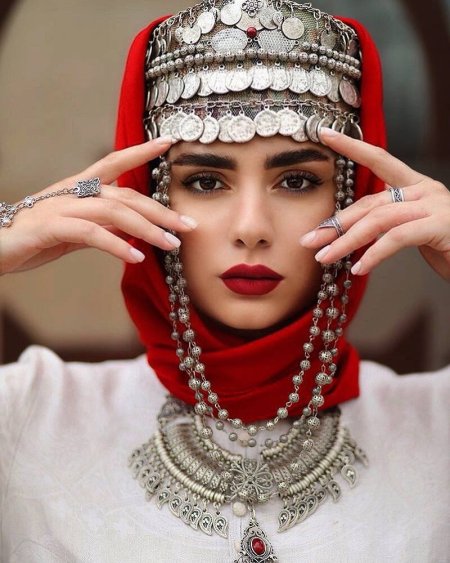 Армянские модели женщины