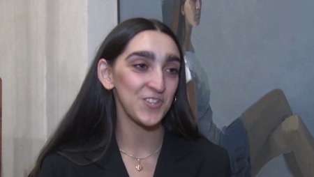 Армянка модель Gucci