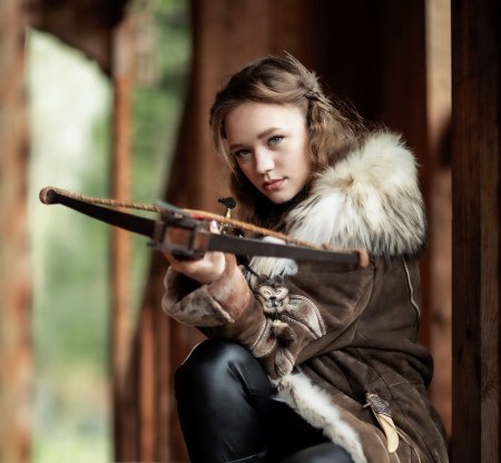 Женщина охотница