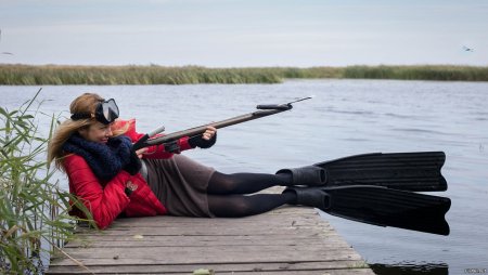 Красивые девушки на охоте