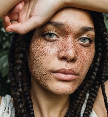 Модели с необычной внешностью