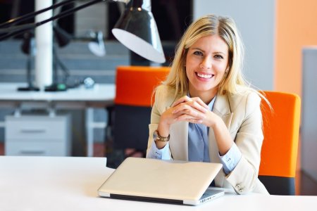 Успешная девушка