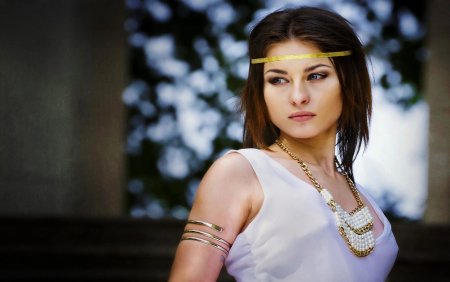 Андри КАРАТОНИ модель гречанка