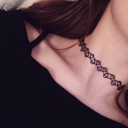 Шея девушки