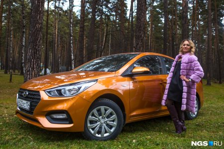 Hyundai Solaris оранжевый