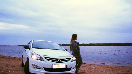 Девушка около Соляриса