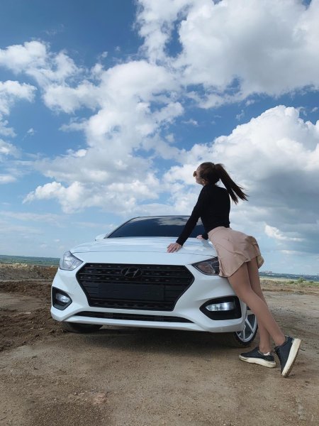 Девушка около Соляриса