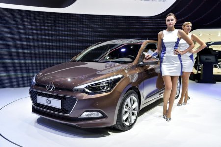 Хендай Солярис i20