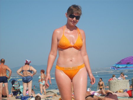 Женщины на российских пляжах Геленджик