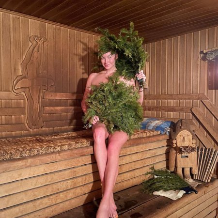 Балерина Настя Волочкова