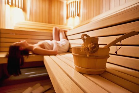Баня, сауна