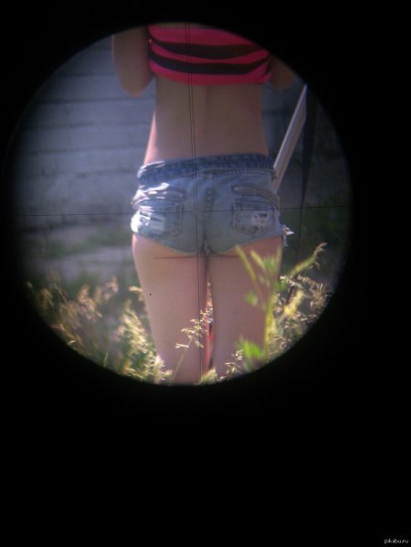 Девушка в прицеле