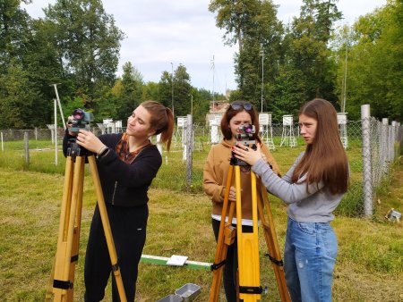 Прибор геодезиста