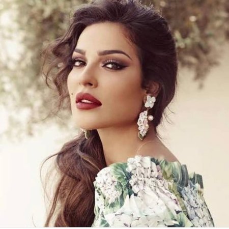 Надин Нджейм Ливанская актриса