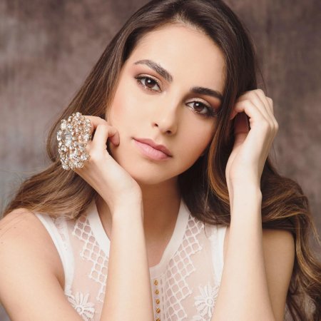 Валери Абу чакра Valerie Abou Chacra