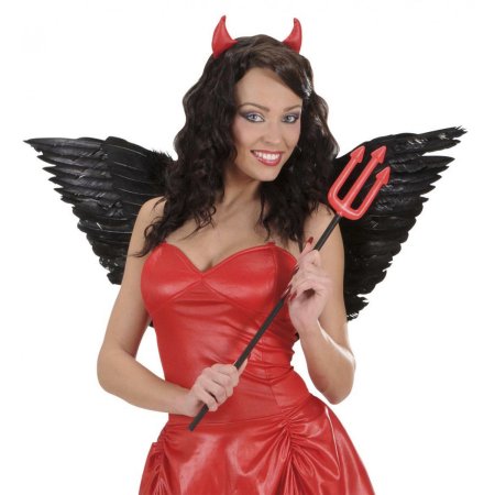 Красивая дьяволица