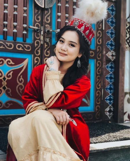 Монгольская певица Tatar