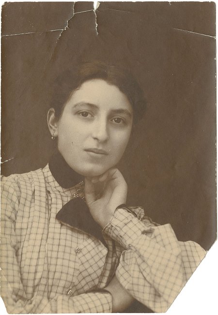 Еврейка девушка