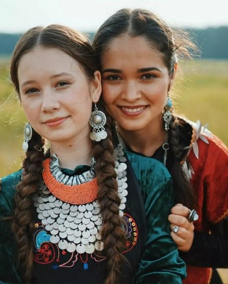 Девушка башкирка