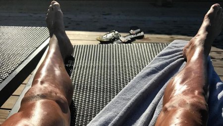 Красивые мужские ступни