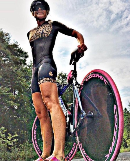 Робин Стюарт велосипедистка