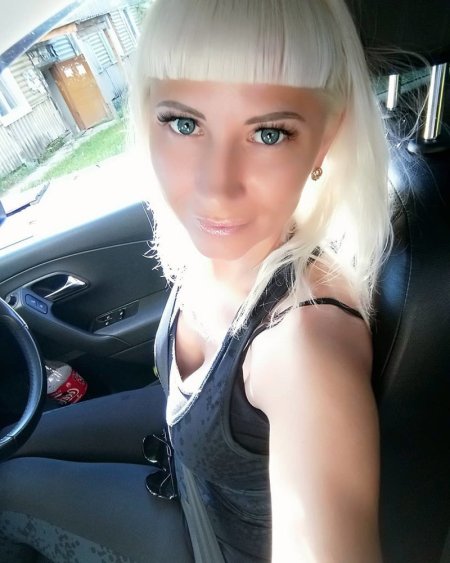 Девушки таксистки в Дегтярске