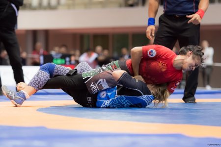 Елена Ефремова грепплинг