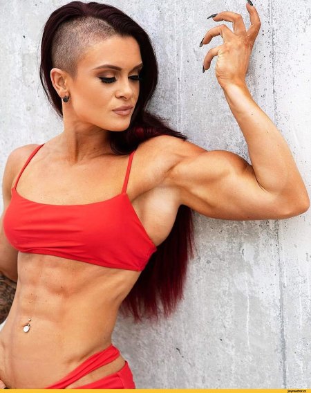 Женские мускулы